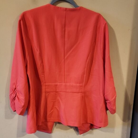 Torrid Coral Women's Jacket Size 2 EUC - Picture 5 of 6